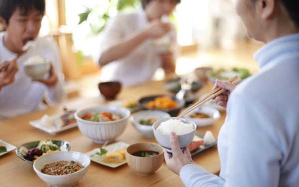 息子が不登校になった日から再び学校に行けるようになるまで
