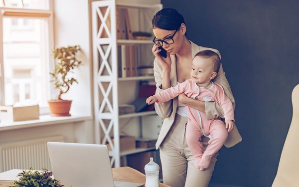 頭を使わない作業は朝イチがいい!?　時短ママが効率的に仕事をこなす方法