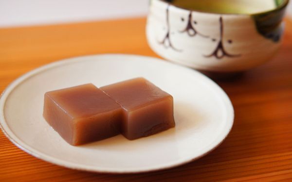 「くりかえされる羊かん地獄…」悩ましい帰省時の手みやげ問題