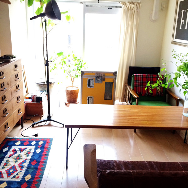 “見せる収納”は、“見せてもカッコいい収納家具”選びから【坪田あさみのインテリアコーデBOOK #2】