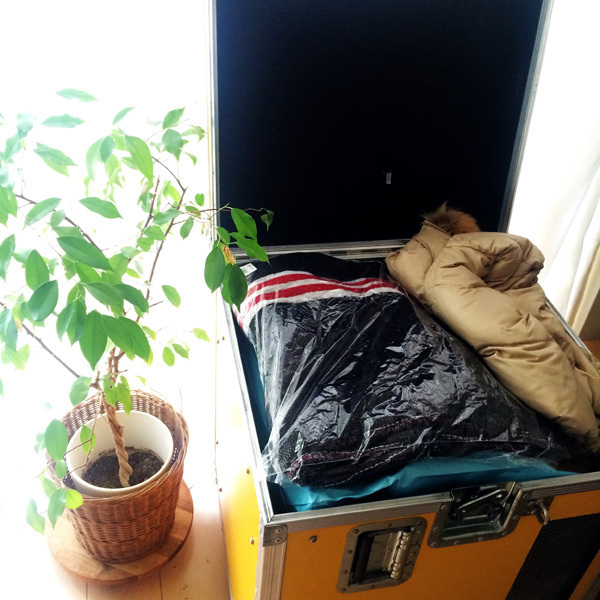 “見せる収納”は、“見せてもカッコいい収納家具”選びから【坪田あさみのインテリアコーデBOOK #2】