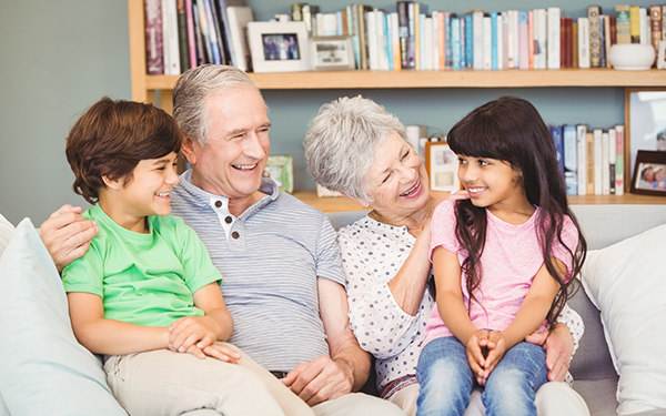 子育ての考え方の違いどうしてる？　祖父母世代とのギャップを埋める対処法