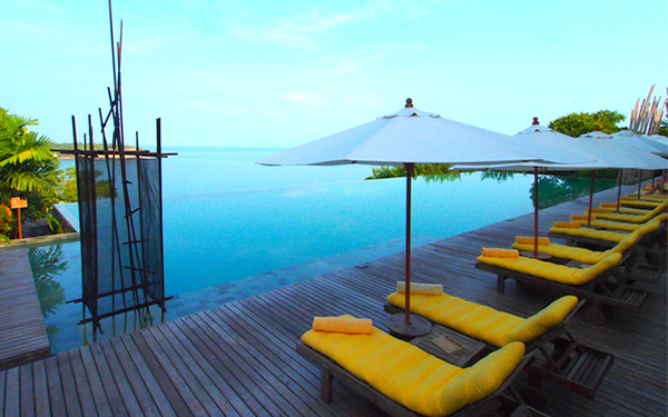 「シックスセンシズ サムイ」でタイ料理・スパ・アクティビティを楽しむ極上ステイ！