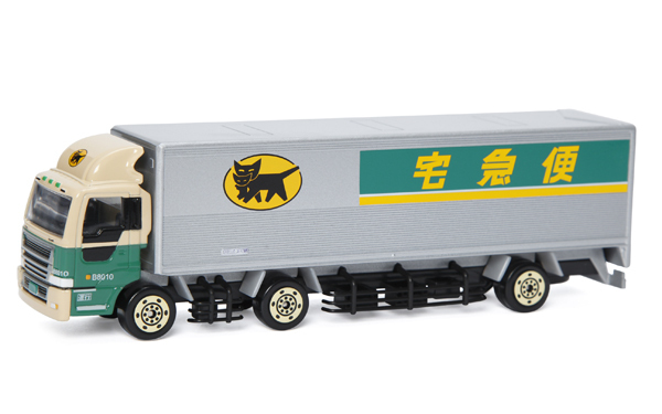 ママも夢中になる“にゃんにゃんブー”って何？　毎日どこかで見かけるあの車のミニカーがにわかに人気