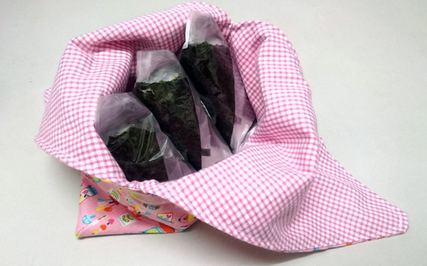 おにぎりポーチの作り方。簡単、手縫いでもOK！