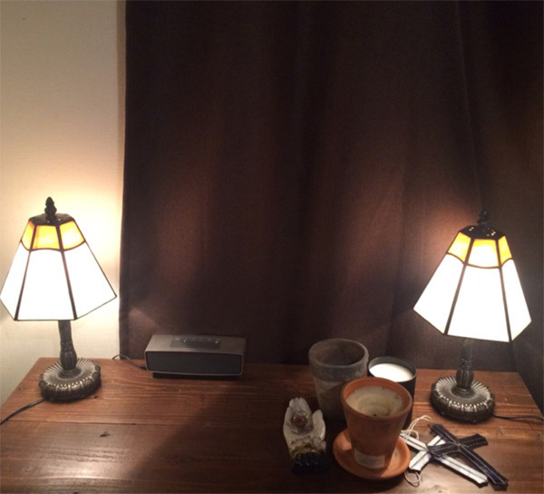 せまい部屋を「ちいさな照明」でセンス良くグレードアップ【坪田あさみのインテリアコーデBOOK #3】