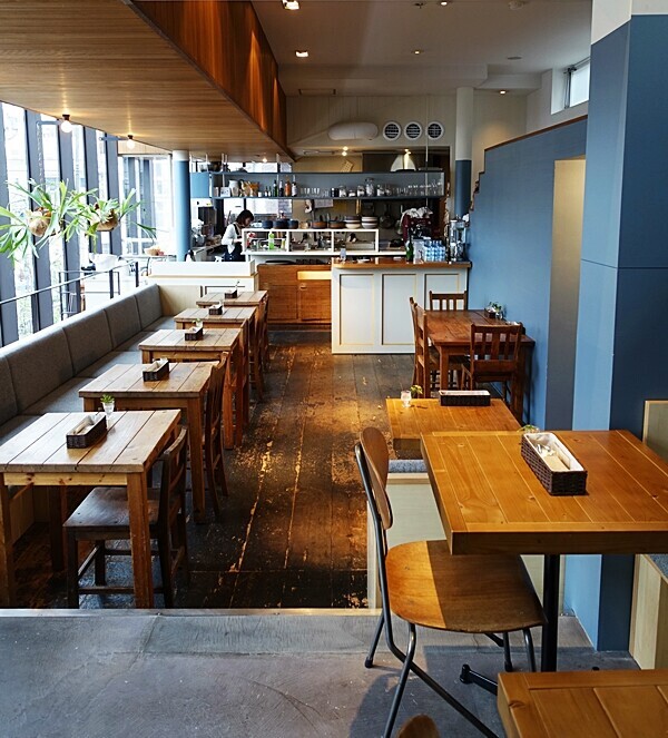 遅めランチもOK　開放的な空間でくつろげる隠れ家カフェ#TRITON CAFE 代官山 #おしゃれカフェ Vol.17