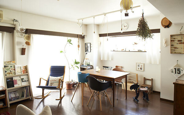 インスタで人気！ やんちゃな4歳児がいても、好きなモノを飾るテク【Iさん家のインテリア#01】