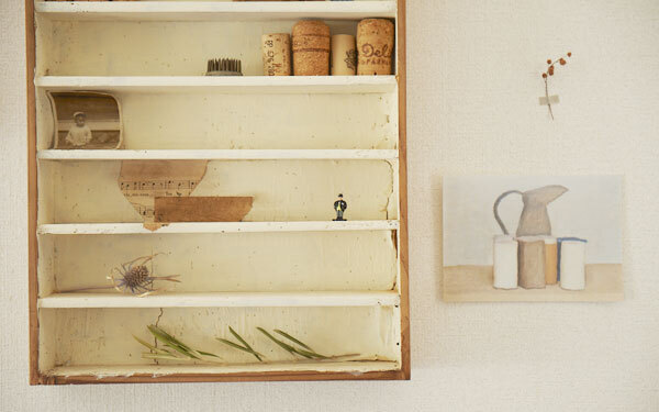 インスタで人気！ やんちゃな4歳児がいても、好きなモノを飾るテク【Iさん家のインテリア#01】