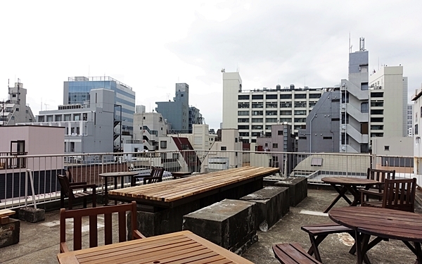 築30年の工場をリノベーション　グリーンに囲まれた癒やしのブックカフェ#上野#ROUTE BOOKS #おしゃれカフェ Vol.18