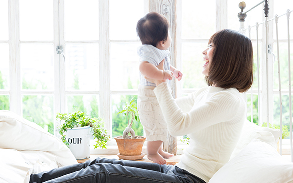 産後ケア施設、育児支援ヘルパー、一時保育…知ると便利なママ向けサービス