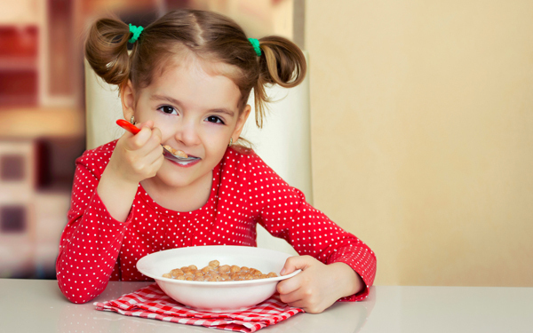 1食16円から860円まで、親の収入で費用が変わるフランスの給食事情