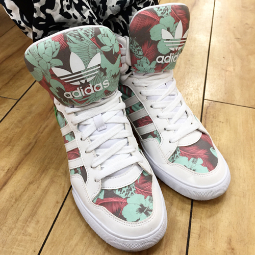 もっと自由にスニーカーを！　「わたしのスニーカーライフ」大公開