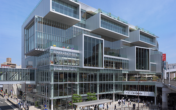 注目は親子で楽しめる5階フロア！　子どもとママが笑顔になれる「枚方T-SITE」