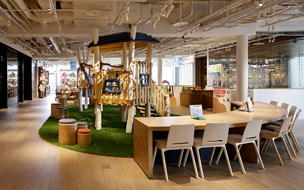 注目は親子で楽しめる5階フロア！　子どもとママが笑顔になれる「枚方T-SITE」