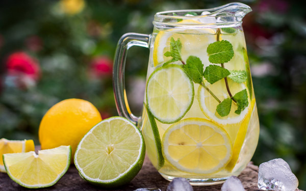 ヤバッ、日焼けしちゃった！ こんな日に正解な食べ方【大人のカラダ相談室 Vol.4】