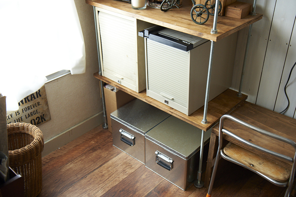 DIY＋古道具で、子どもアイテムを整理する！ 【sayo.さん家のインテリア#02】