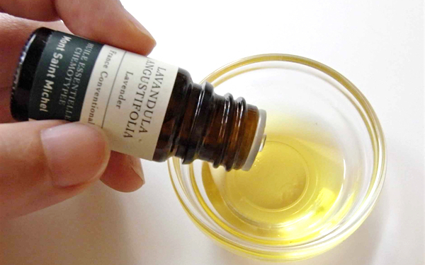 ヘチマ、ラベンダー、レモンで心地よく。夏の“鎮める”スキンケア【植物のおまもり Vol.7】