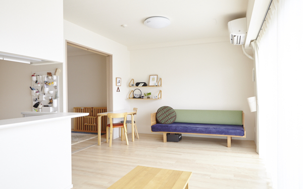 シンプルライフな部屋作り  物を持たない暮らし方【holonさん家のインテリア#01】