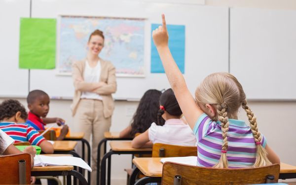テストの成績だけでは評価されない!?　日本とアメリカの小学校のちがい