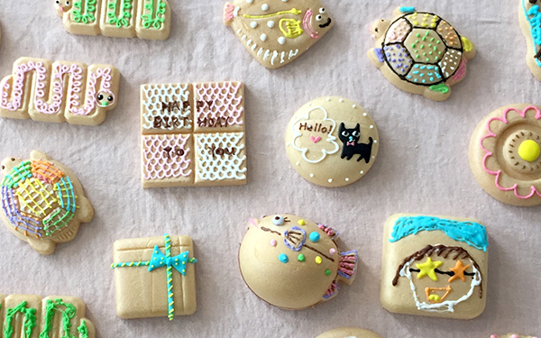 描いて、飾って、パクリ！　子どもと楽しむ「アイシングもなかパーティ」