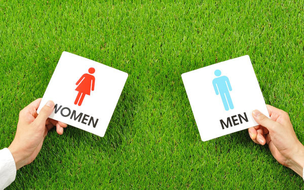 子連れでヨーロッパに海外旅行！ 一番不安なのは「海外のトイレ事情」？ 