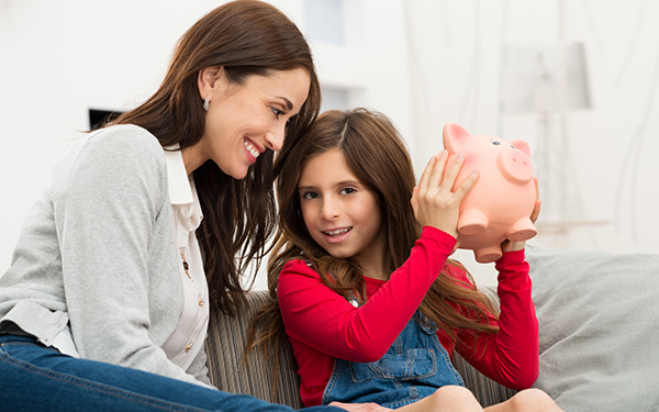 いくらあげてる？　イマドキの子どものお小遣い事情