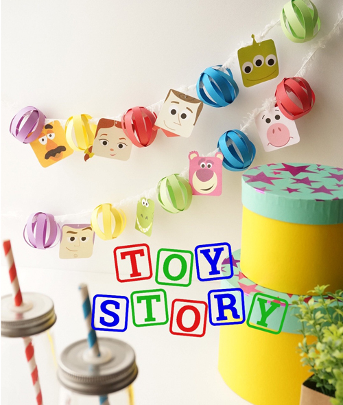 ディズニーキャラクターがお家に！　辰元草子さんのクリスマスハンドメイドパーティー