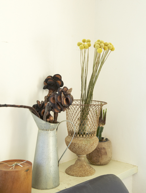 子育て中でも楽しめる「花のあしらい術」　花生師 岡本典子さん家のインテリア #03