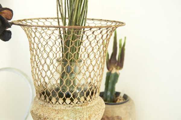 子育て中でも楽しめる「花のあしらい術」　花生師 岡本典子さん家のインテリア #03