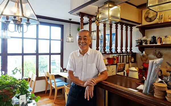 喫茶エレーナ 横浜山手で42年間愛され続ける絶景カフェ #おしゃれカフェ Vol.30