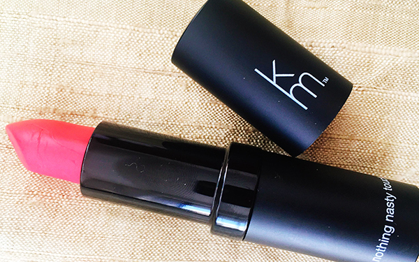 パーティーは洗練された赤リップでキメる！　上品ふっくら唇を作る厳選リップ