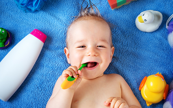 虫歯のない子に育てたい！ 赤ちゃんの歯が生え始めたら気をつけたいこと