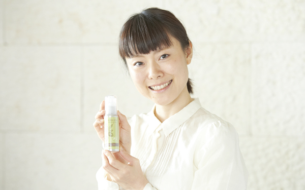 産後の乾燥シワにはもうウンザリ【時短オンナの年末かけこみ美容 Vol.1】