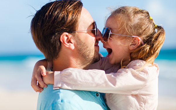 思春期に「パパ嫌い！」とならないために　いま、ママができること