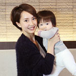 猫背はキャットツイストで解消！【時短オンナの年末かけこみ美容 Vol.3】