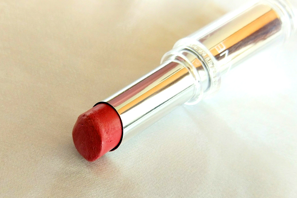 プチプラコスメで賢く美ママ！ 美容プロ愛用の即買いアイテム