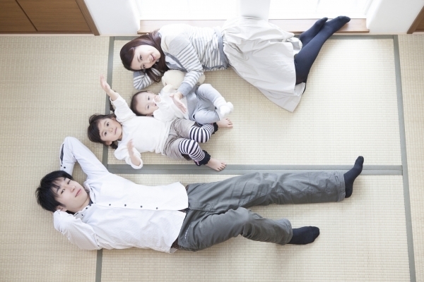 畳の掃除の仕方。掃除機だけでは綺麗にならない畳のカビ