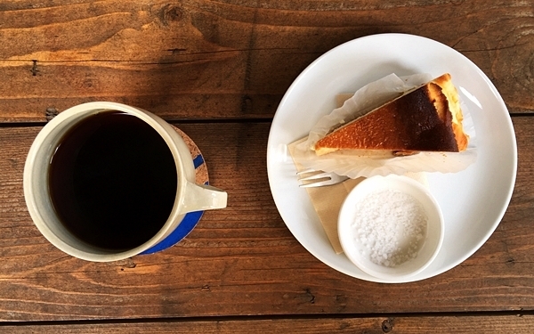 カフェの街、メルボルン仕込みのコーヒーと手作りお菓子　#奥沢 #奥沢ファクトリー コーヒー＆ベイク #おしゃれカフェ Vol.32