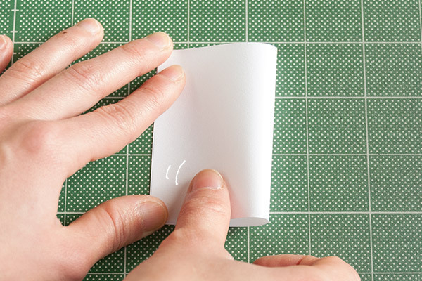 ポップアップのバレンタインカード、パパや子どもに大好きをつたえよう　【おうちで季節イベント お手軽アートレシピ Vol.4】