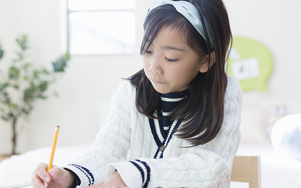 小4の壁が働くママを襲う。学童や勉強についての問題を考える