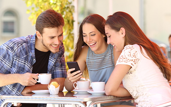 「子どもできて変わったね」と言われがちな旧友　疎遠にならないつきあい方