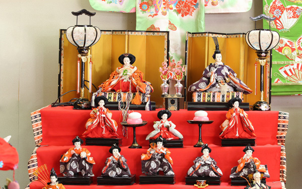 ひな人形は誰が買う!?　「ひなまつり」をめぐる嫁姑問題