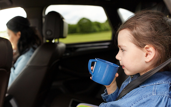 後ろの席から悲鳴が！　子どもが車内で危険な目にあうときとは