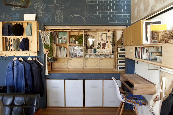 築40年、52㎡のマンションをリフレッシュ！ 賃貸DIYのテクニック　EHAMIさん家のインテリア 01