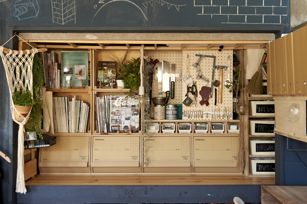 築40年、52㎡のマンションをリフレッシュ！ 賃貸DIYのテクニック　EHAMIさん家のインテリア 01