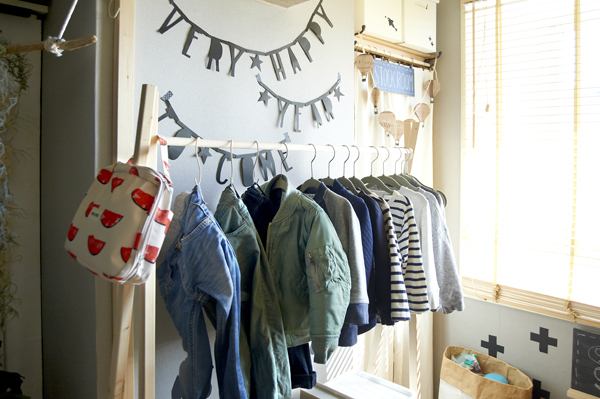 キッズルームの賃貸DIYと収納アイディア　EHAMIさん家のインテリア 03