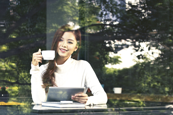 LINEやメールばかりで 「手紙」 が苦手なママたちへ　気軽にすらすら書けるコツ