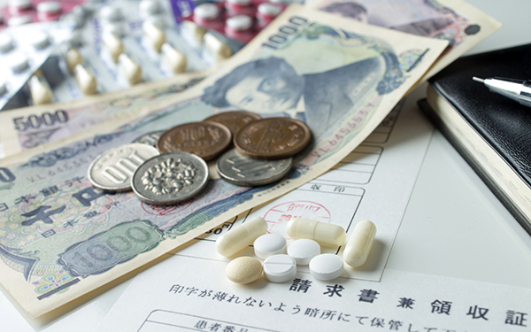 身近な「医療費控除」も新制度がスタート！　家計を元気にする節税のきほん【知っている人だけトクする税金術　2017 第6回】