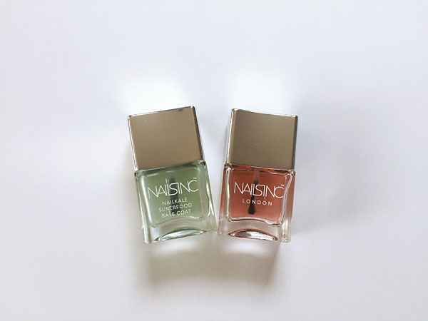 草場妙子さんが選ぶ「春の大人ネイル」